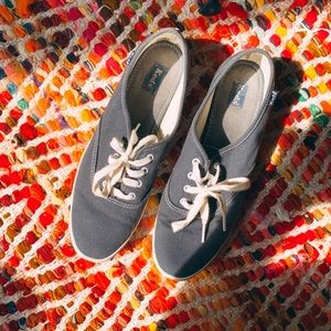 Navy Keds